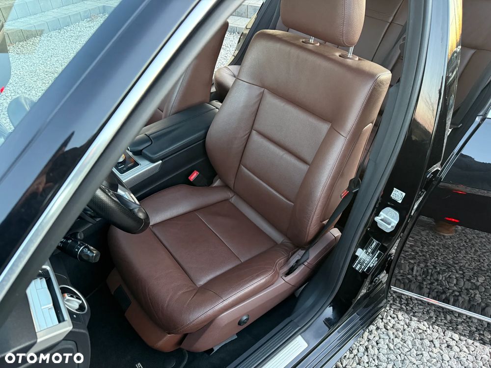 Mercedes-Benz Klasa E 350 CDI BlueEff Avantgarde - 21