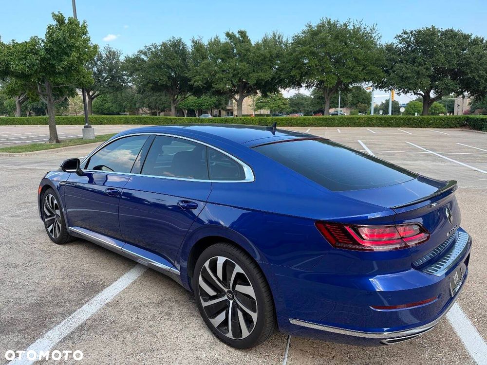 Volkswagen Arteon 2.0 TDI SCR 4Motion DSG R-Line - 11