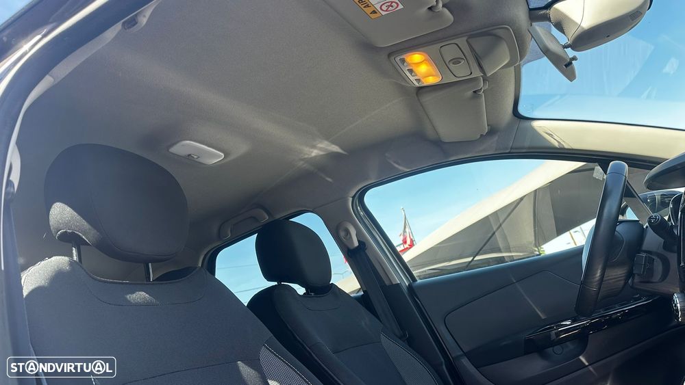 Renault Captur 1.5 dCi Exclusive - 15