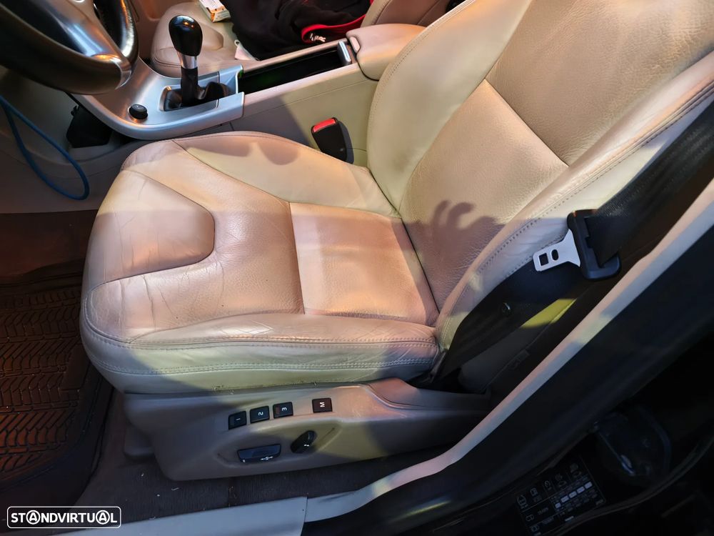 Volvo XC 60 2.4 D Drive - 5