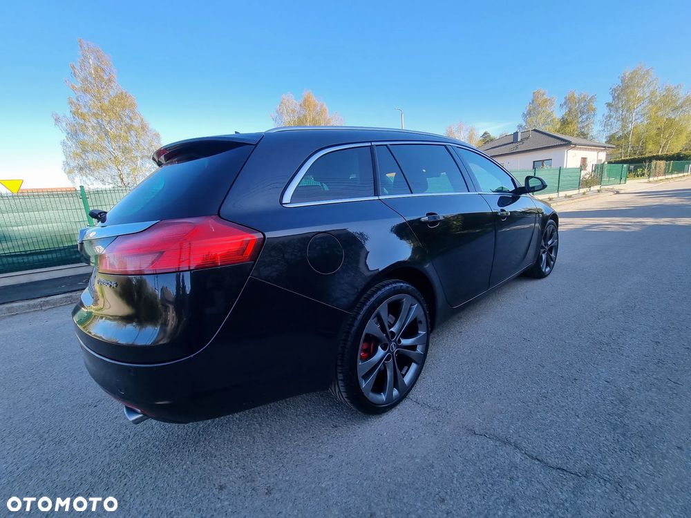 Opel Insignia 2.0 T Cosmo 4x4 - 12
