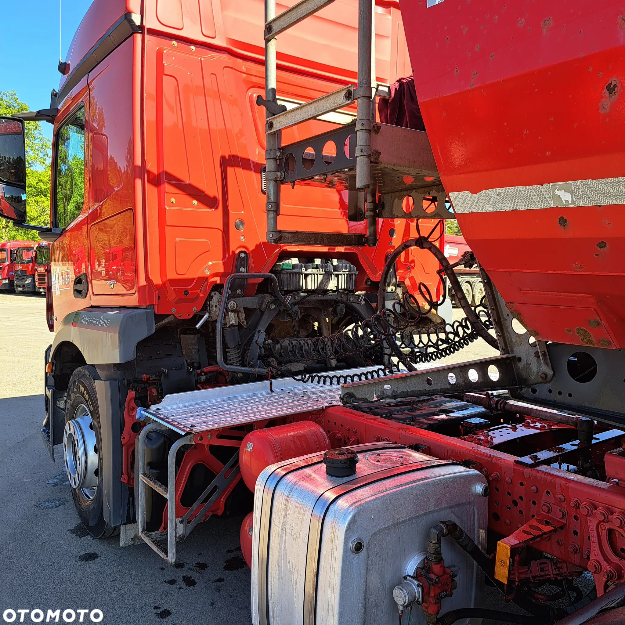 Mercedes-Benz ACTROS - 7