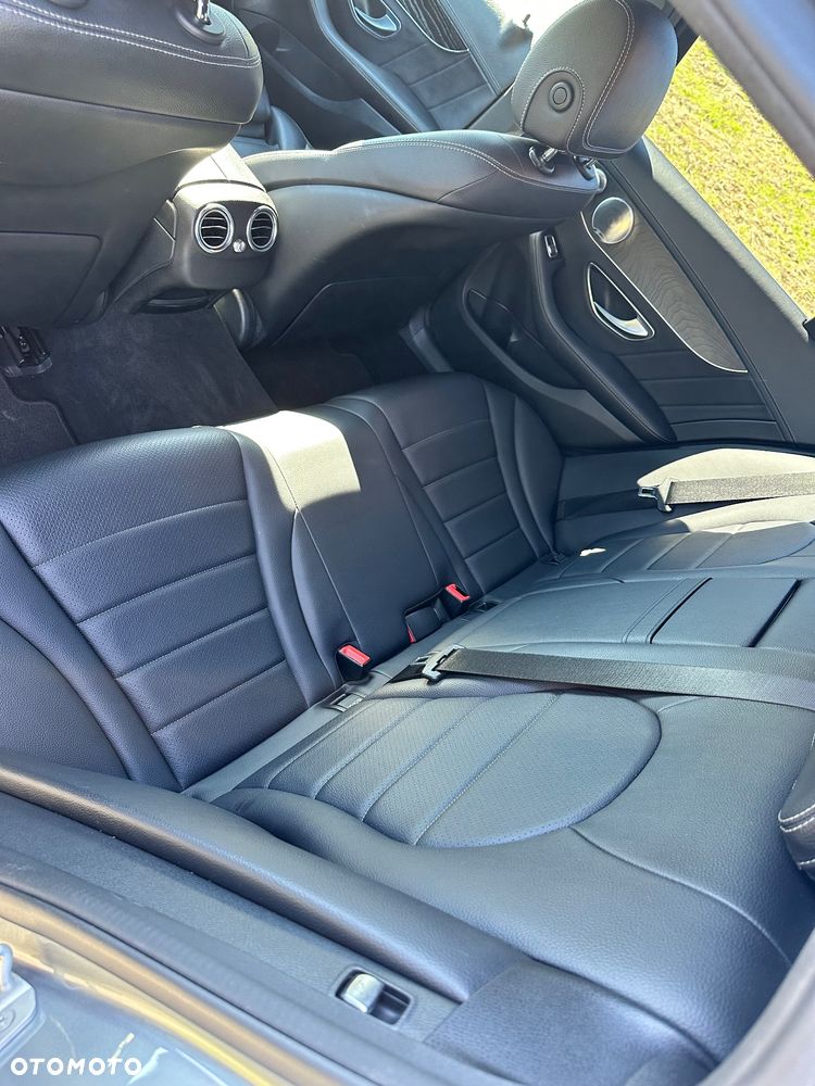 Mercedes-Benz Klasa C 250 (BlueTEC) d T 7G-TRONIC AMG Line - 8