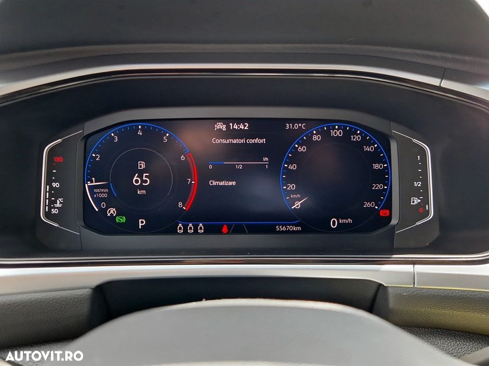 Volkswagen T-Roc 1.5 TSI DSG Life - 20