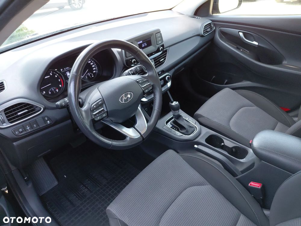 Hyundai i30 1.0 T-GDI Modern DCT - 9