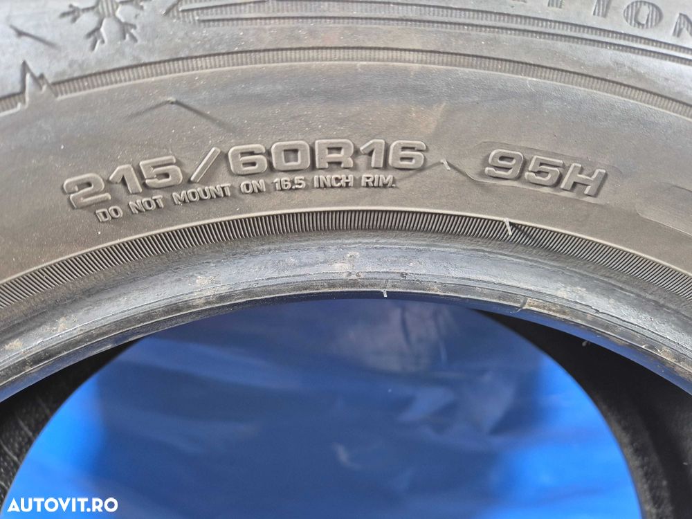 215/60/16  95H Dunlop - 6