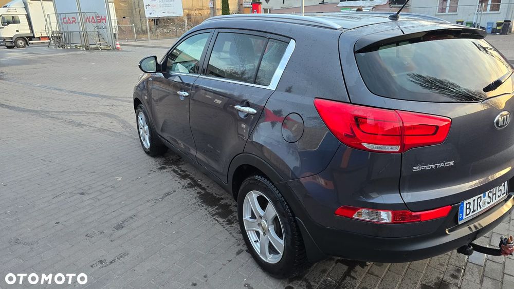 Kia Sportage 2.0 CRDI 4WD Attract - 10