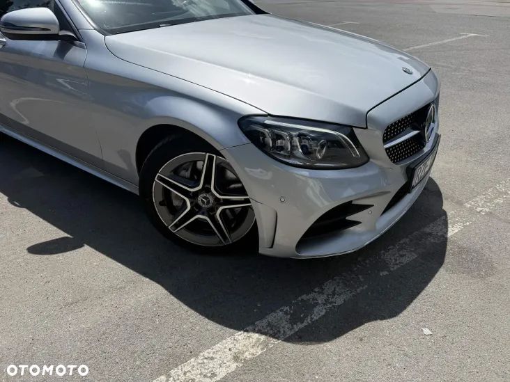 Mercedes-Benz Klasa C 300 9G-TRONIC - 8