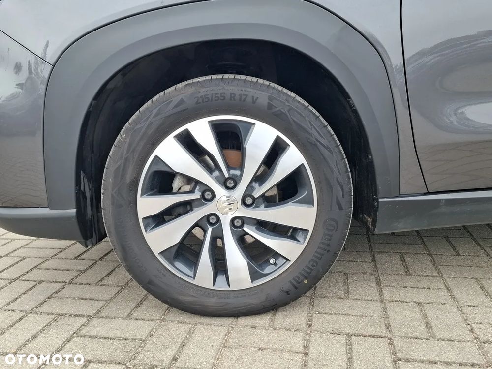Suzuki S-Cross 1.5 DualJet Hybrid Elegance AGS - 9