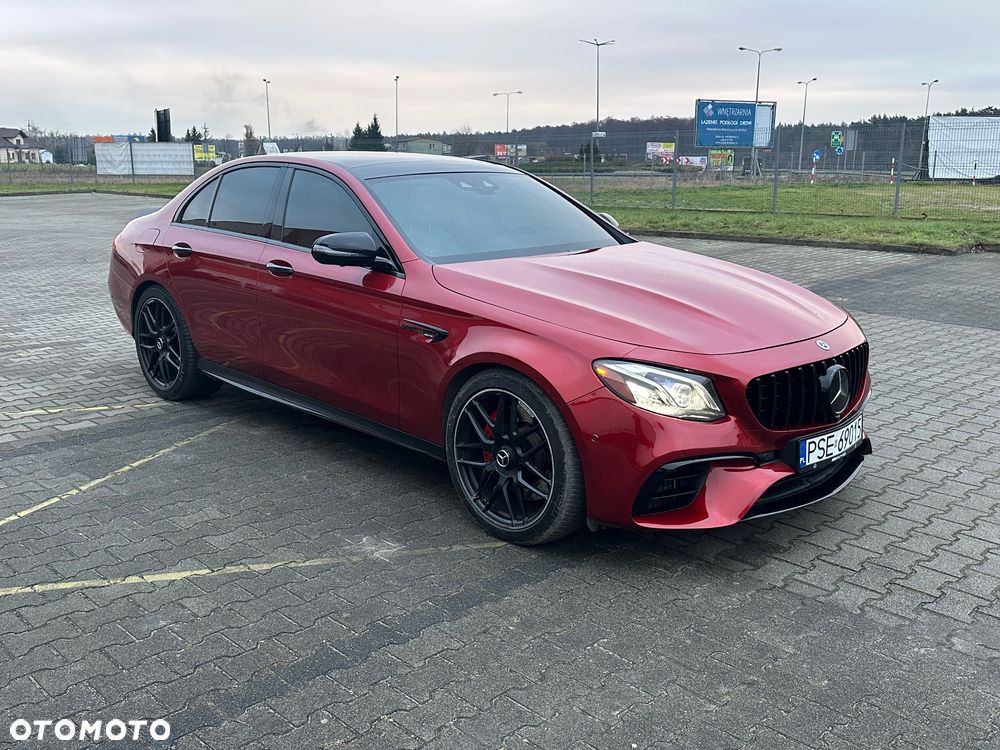 Mercedes-Benz Klasa E AMG 63 S 4Matic AMG Speedshift 9G-MCT - 8