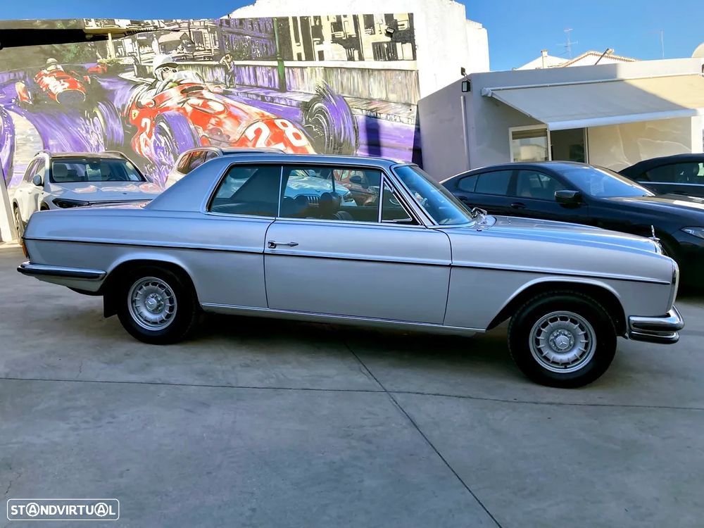 Mercedes-Benz 250 - 2