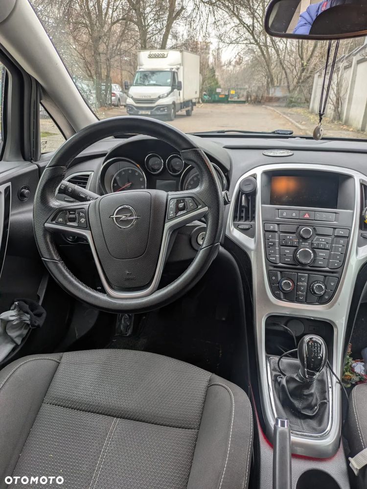 Opel Astra 1.4 Turbo Cosmo - 8