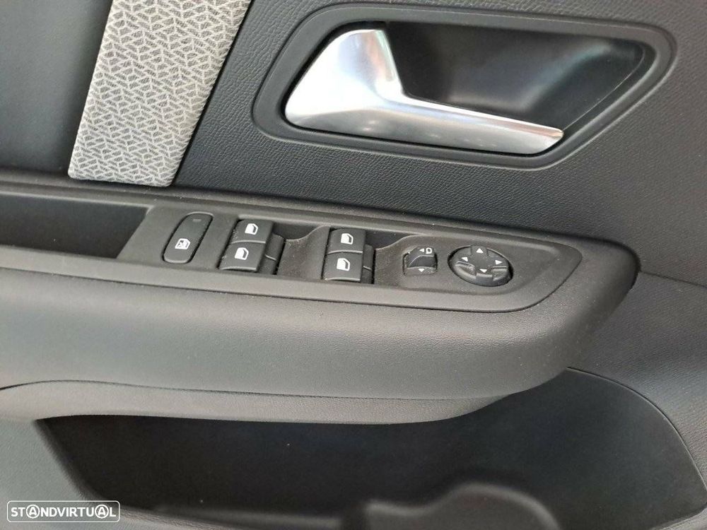 Citroën C4 1.5 BlueHDi Plus EAT8 - 19