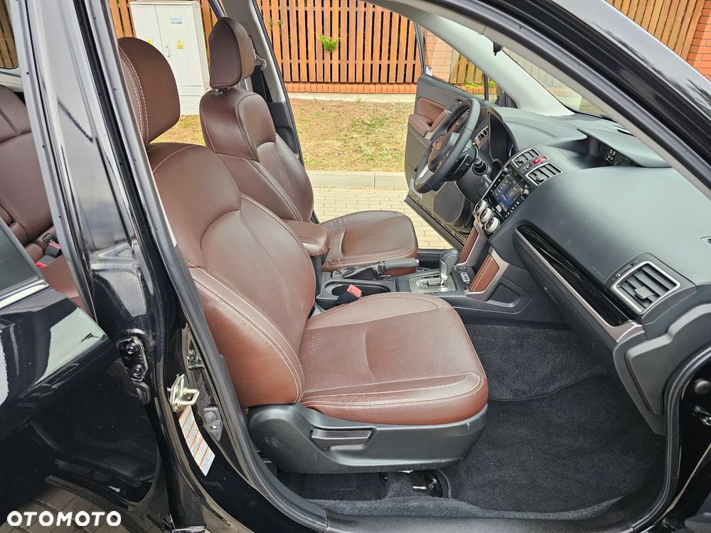 Subaru Forester 2.0 i Platinum (EyeSight) Lineartronic - 11