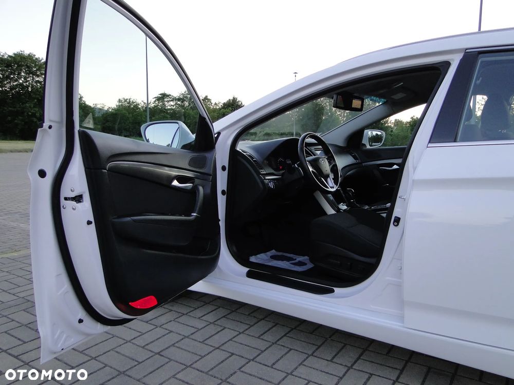 Hyundai i40 1.7 CRDi Automatik Premium - 10