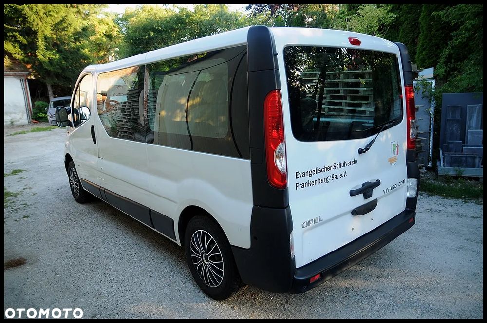 Opel Vivaro - 7