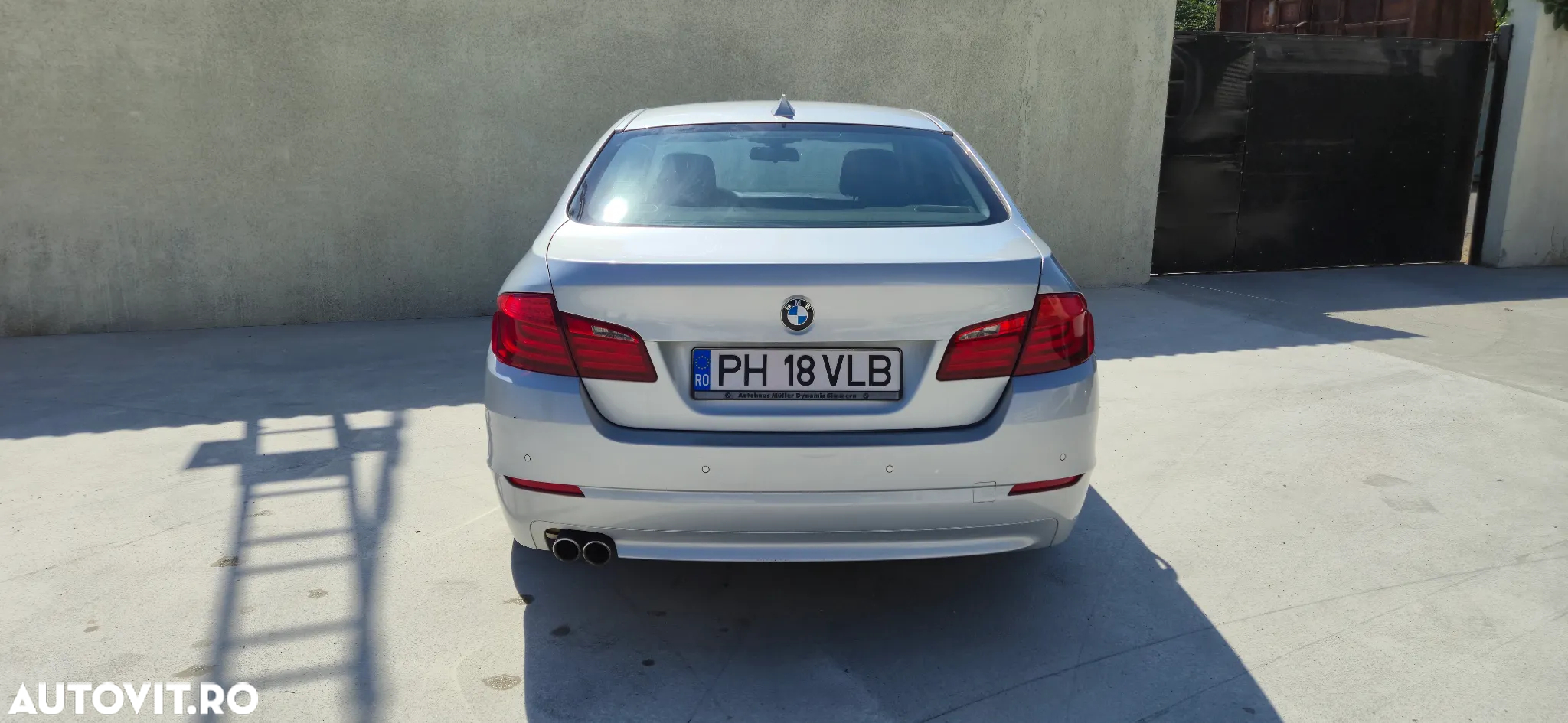 BMW Seria 5 530d - 25