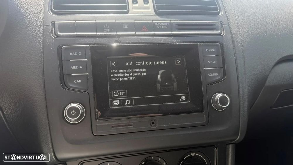 VW Polo 1.0 Trendline - 12
