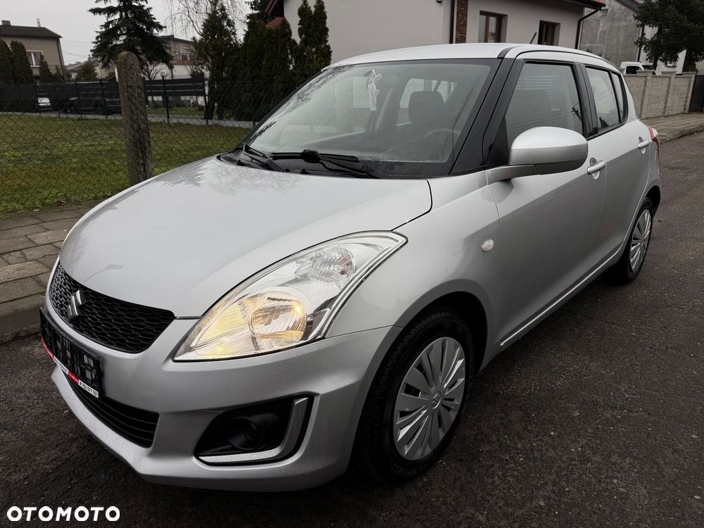 Suzuki Swift - 1