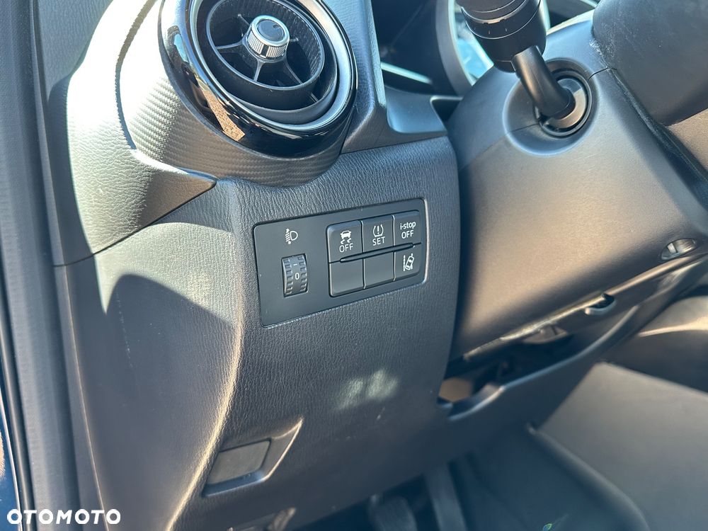 Mazda 2 SKYACTIV-G 90 Exclusive-Line - 13