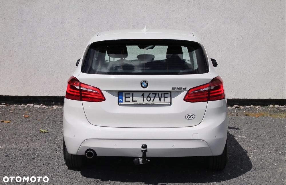 BMW Seria 2 216d - 4