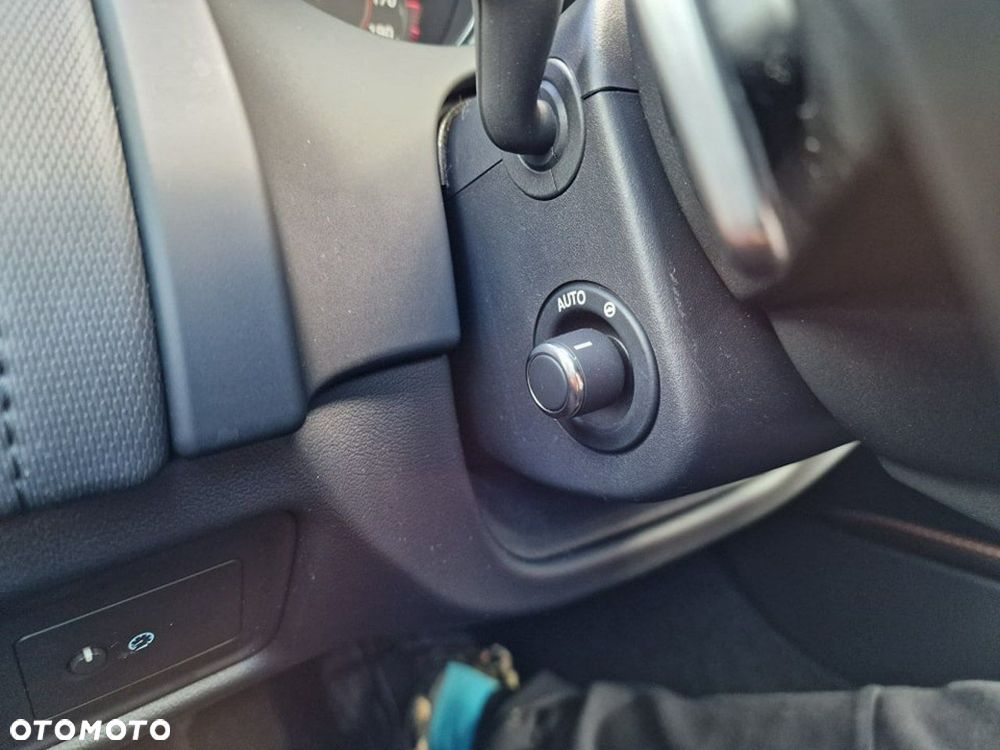 Jaguar F-Type 2.0 Turbo Chequered Flag - 15