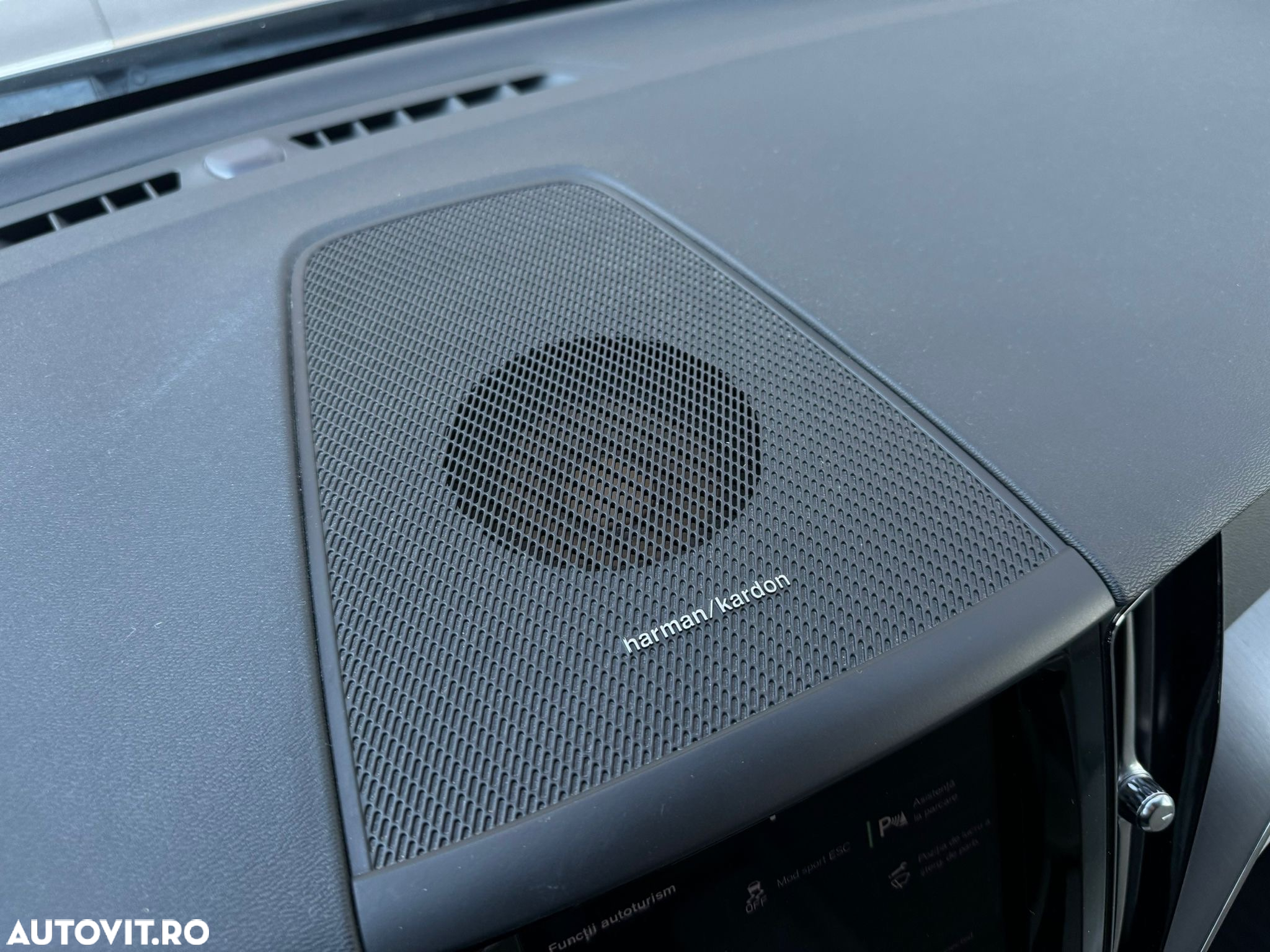 Volvo XC 60 B4 D Geartronic Momentum Pro - 20