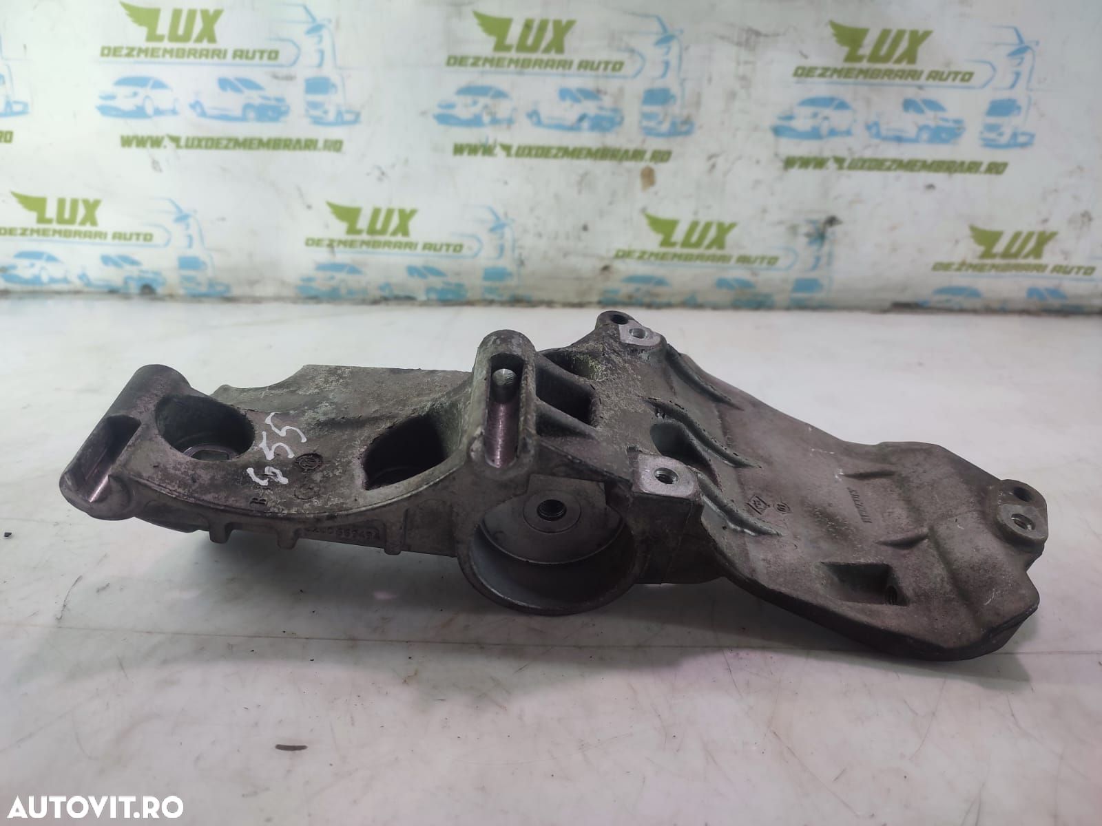 Suport motor accesorii 8200669494  1.5 dci K9K898 Renault Megane 3 [2 - 1