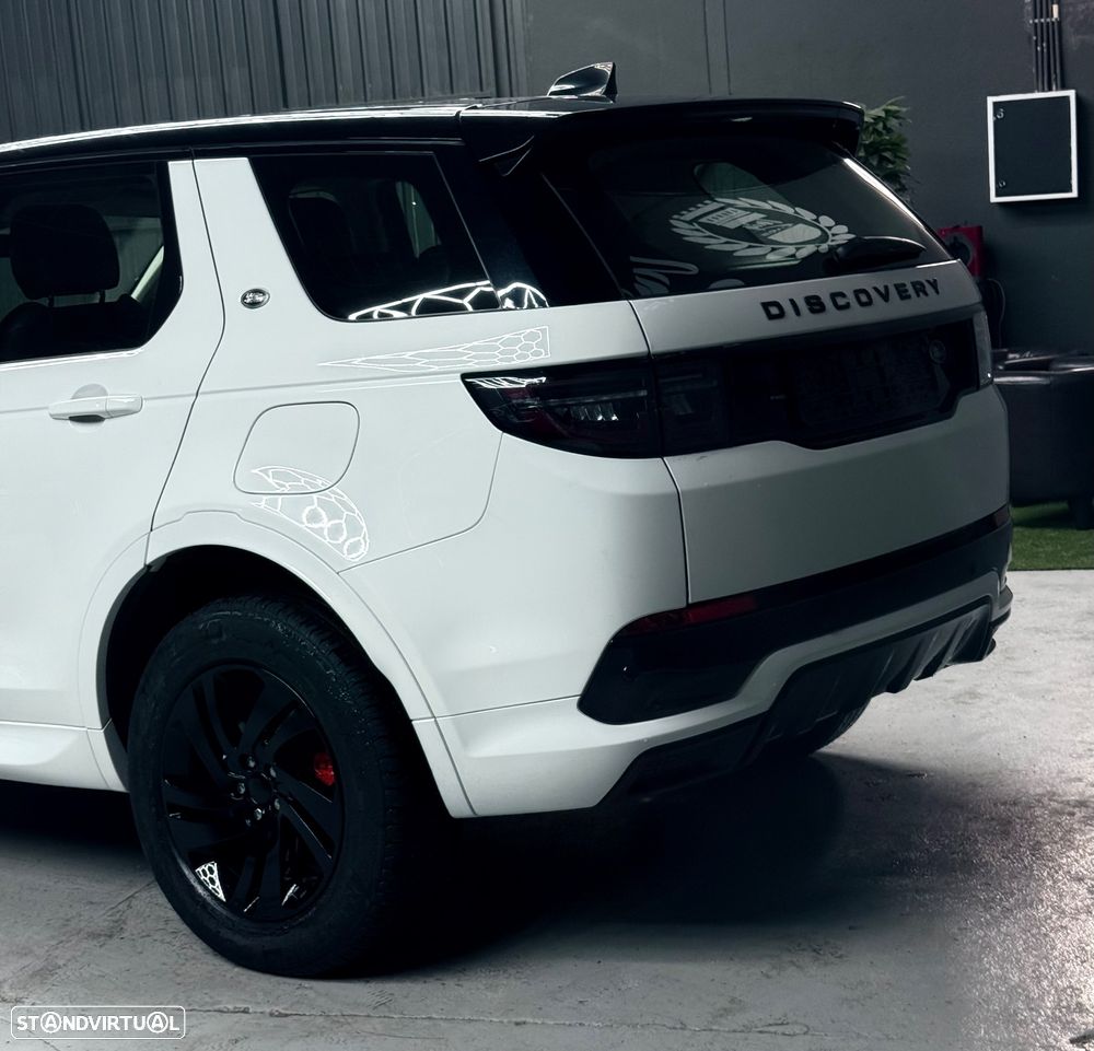 Land Rover Discovery Sport P300e R-Dynamic SE - 13