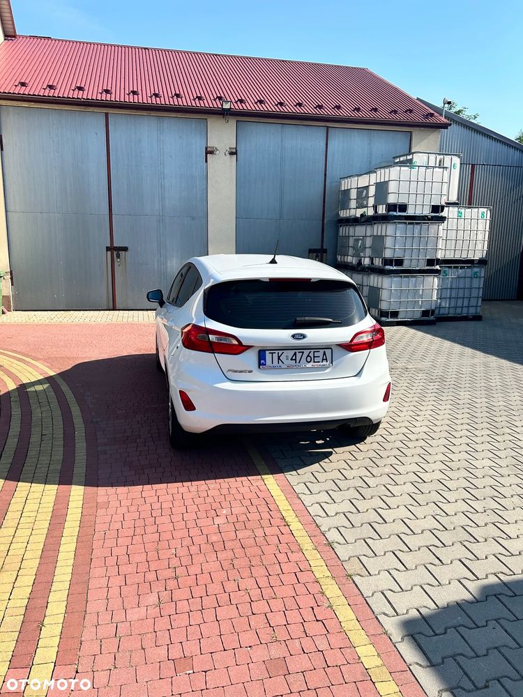 Ford Fiesta - 4