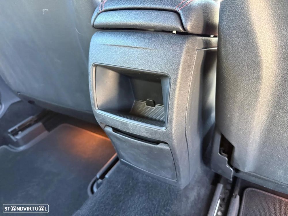 Mercedes-Benz A 180 AMG Line - 45