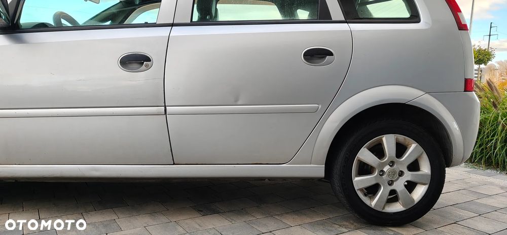 Opel Meriva - 11
