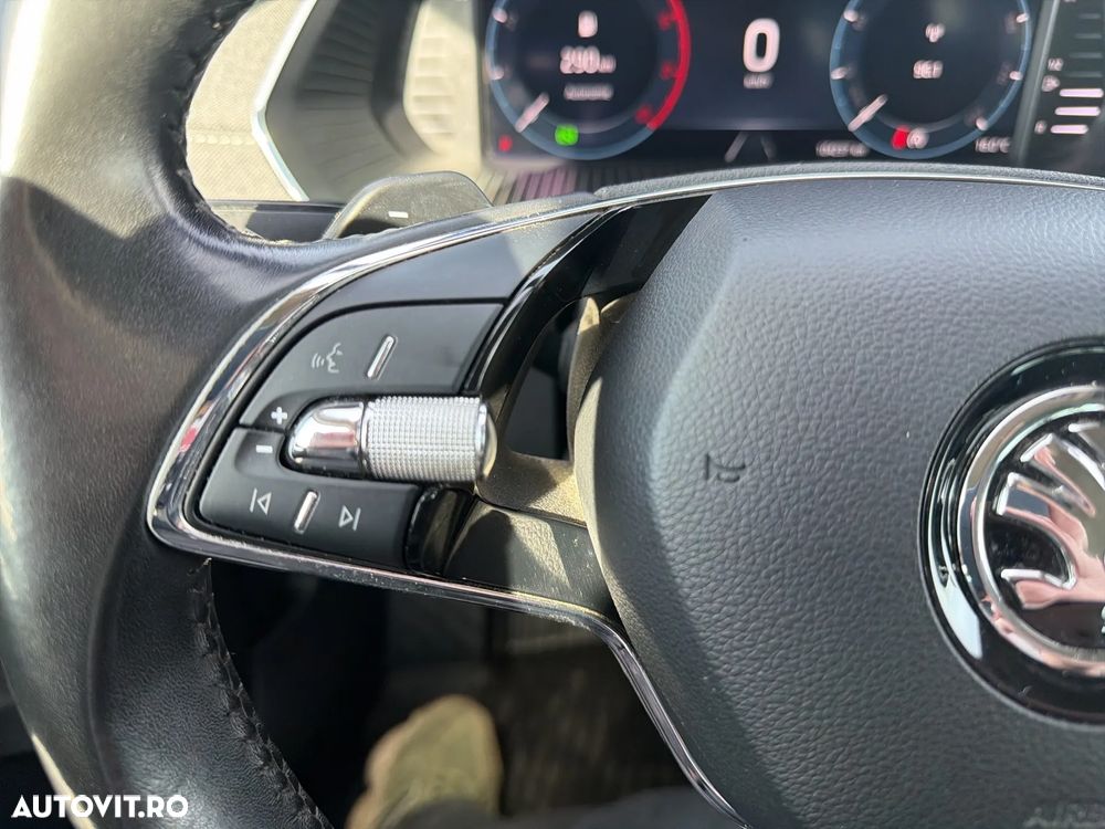 Skoda Octavia 2.0 TDI DSG Style - 22