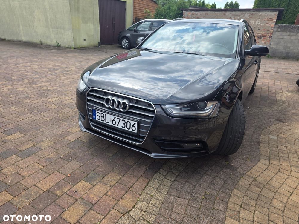 Audi A4 Avant - 16