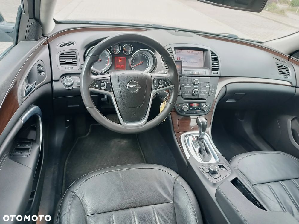Opel Insignia 2.8 Turbo 4x4 Cosmo - 12