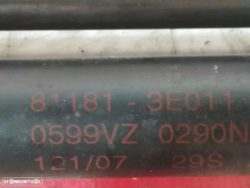 AMORTECEDORES CAPÔ KIA SORENTO I 2007 -811813E011 - 3