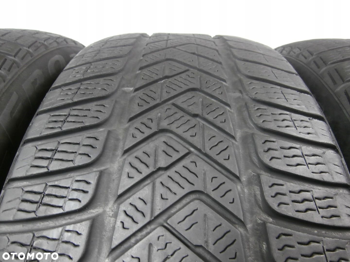 4X opony 255/45R19 PIRELLI SOTTOZERO 3 WINTER - 2