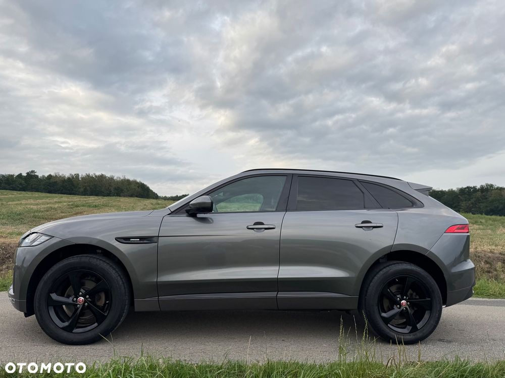 Jaguar F-Pace 2.0 i4D AWD R-Sport - 11