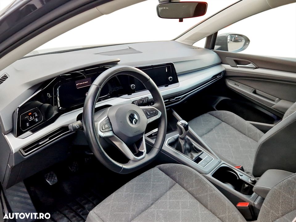 Volkswagen Golf 2.0 TDI Life - 16