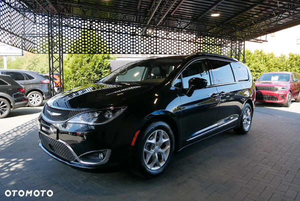 Chrysler Pacifica