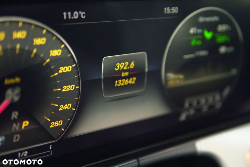 Mercedes-Benz Klasa E 350 9G-TRONIC - 16