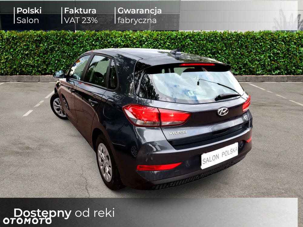 Hyundai i30 1.5 DPI Classic + - 5