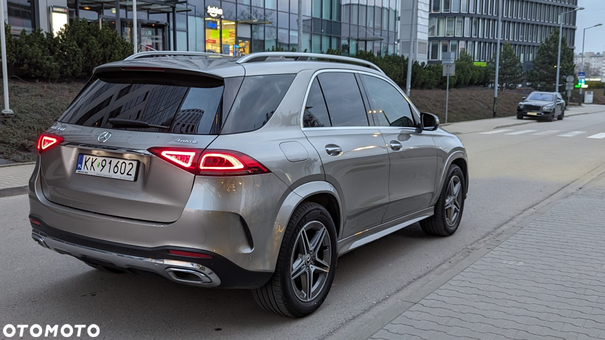 Mercedes-Benz GLE - 36