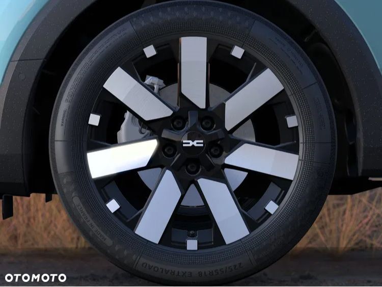 Dacia Striker Hybrid 155 Journey - 6