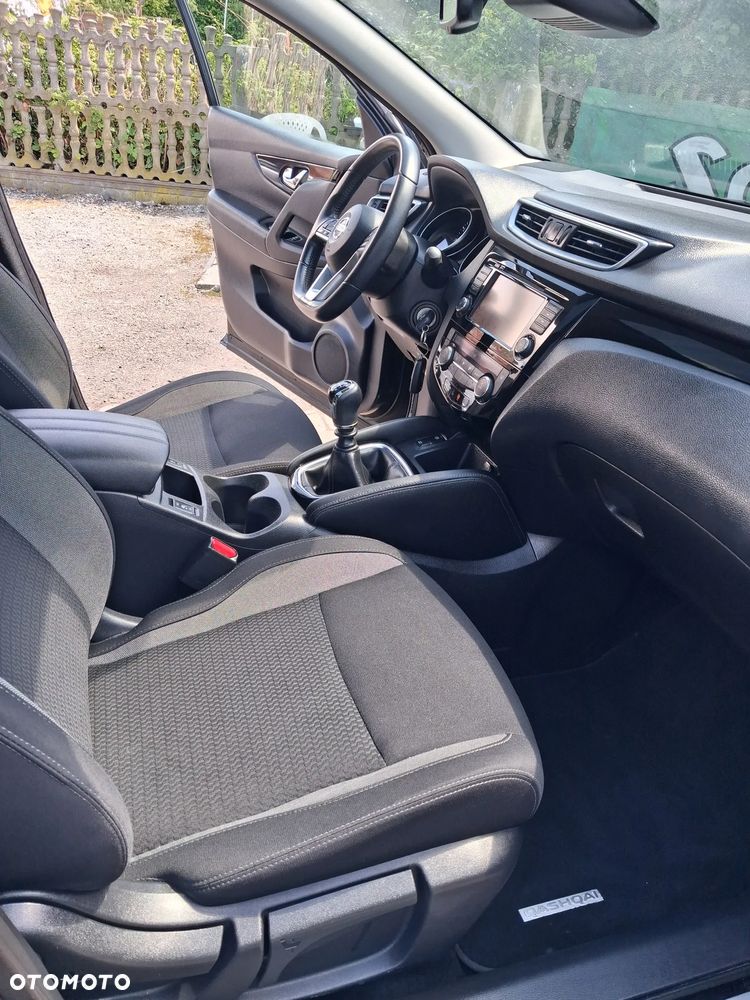 Nissan Qashqai - 10