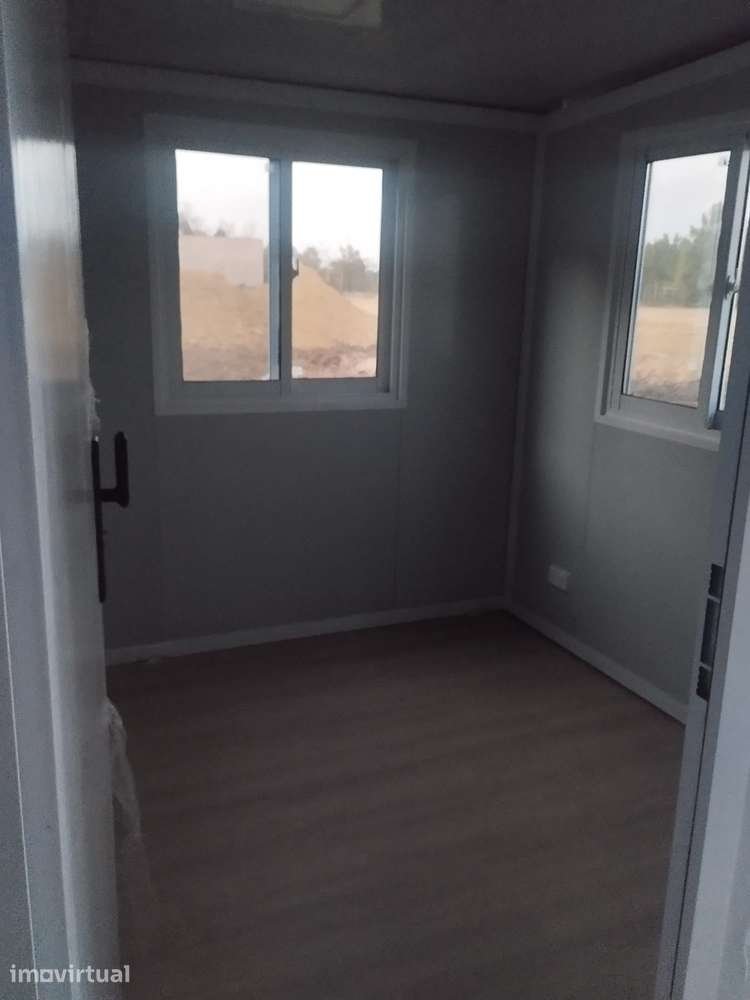 Oportunidade em Fernão Ferro – Casa Expansível com Terreno - Grande imagem: 3/32