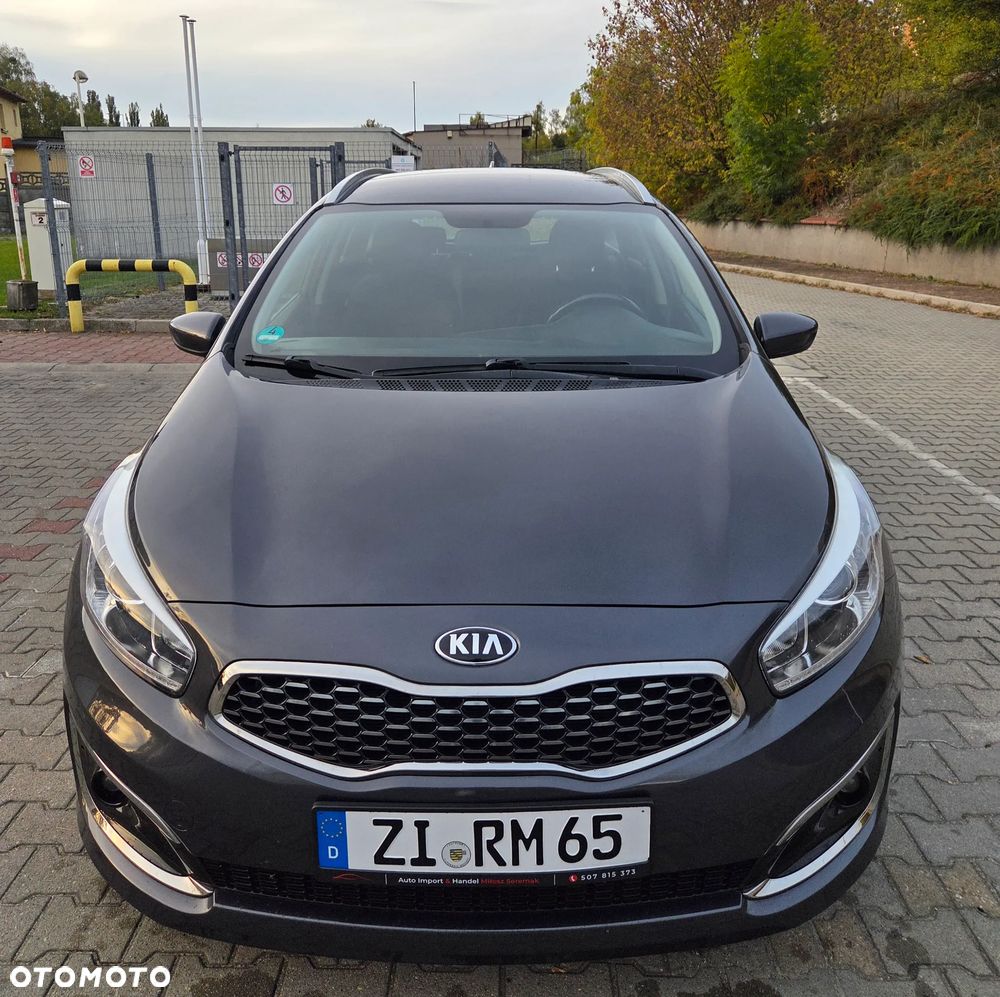 Kia Ceed 1.6 GDI Edition 7 - 10