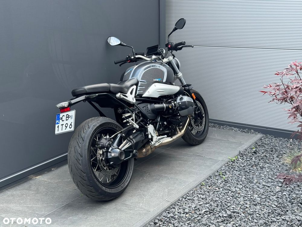 BMW R - 17