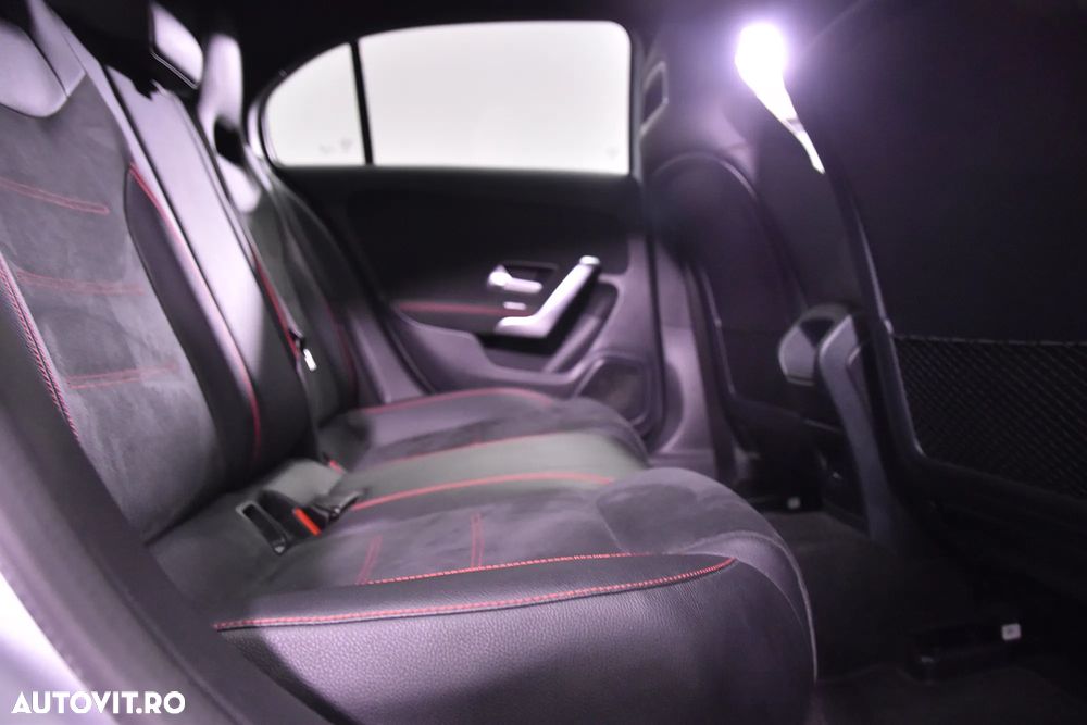 Mercedes-Benz A 200 d Aut. - 12