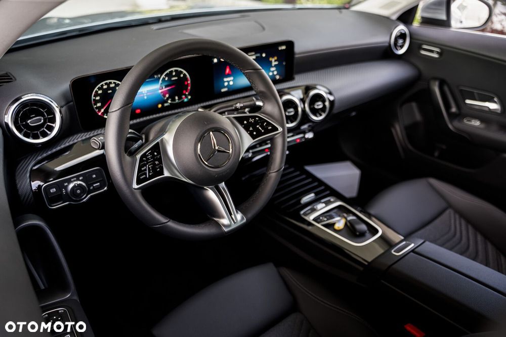 Mercedes-Benz CLA - 15